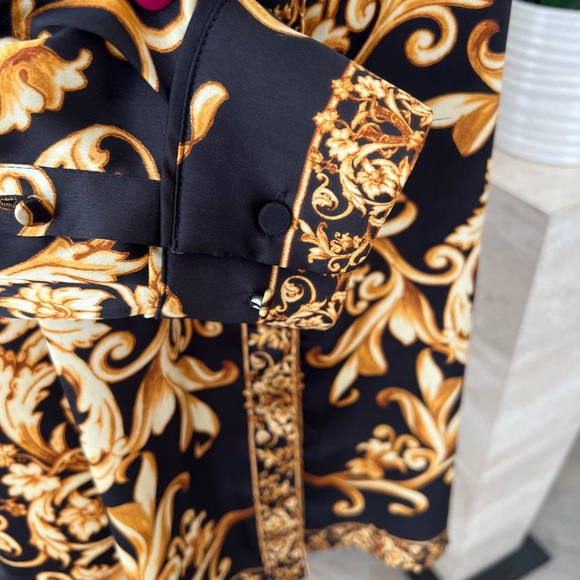 Black and gold tunic blouse - Picture 4 of 7